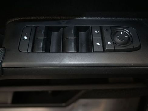 New 2026 Toyota Tacoma SR image 10