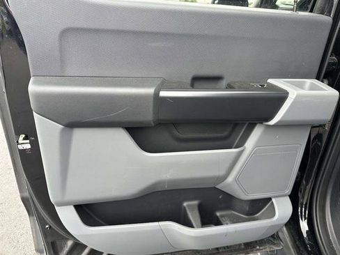 Used 2022 Ford F150 XL w/ Equipment Group 101A High RWD image 11
