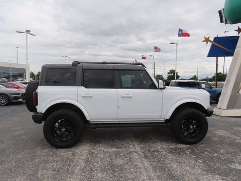 Certified 2023 Ford Bronco Outer Banks AWD/4WD image 8