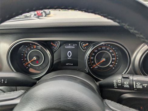 Used 2022 Jeep Wrangler Sport AWD/4WD image 23
