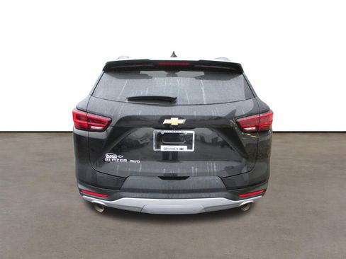 Used 2023 Chevrolet Blazer LT w/ Convenience Package image 4