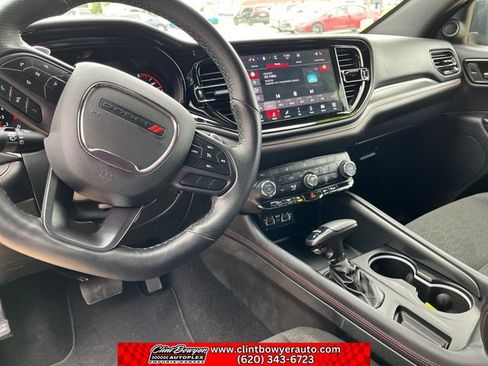 Used 2025 Dodge Durango GT AWD/4WD image 13