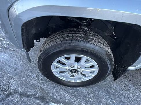 Used 2024 Toyota Tacoma SR5 image 39