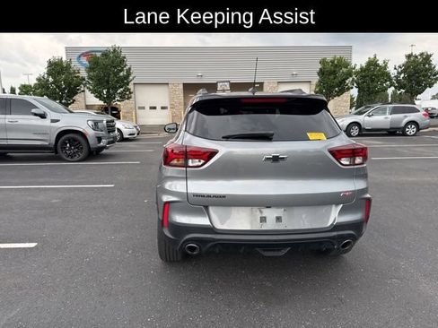 Used 2023 Chevrolet TrailBlazer RS w/ Technology Package FWD image 5