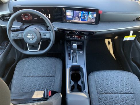 New 2026 Nissan Kicks SV image 11