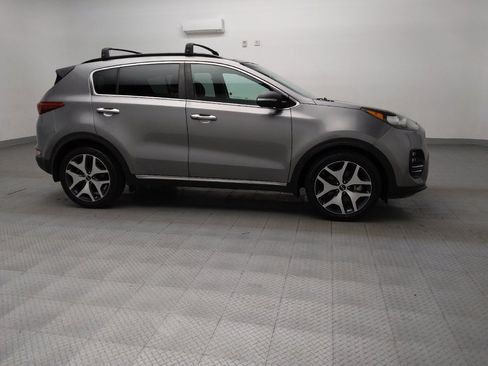 Used 2018 Kia Sportage SX image 11