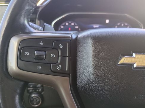 Used 2022 Chevrolet Silverado 1500 High Country w/ High Country Premium Package AWD/4WD image 33
