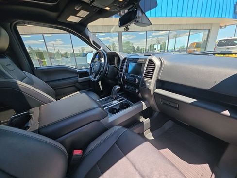 Used 2018 Ford F150 Raptor w/ Equipment Group 802A Luxury AWD/4WD image 21