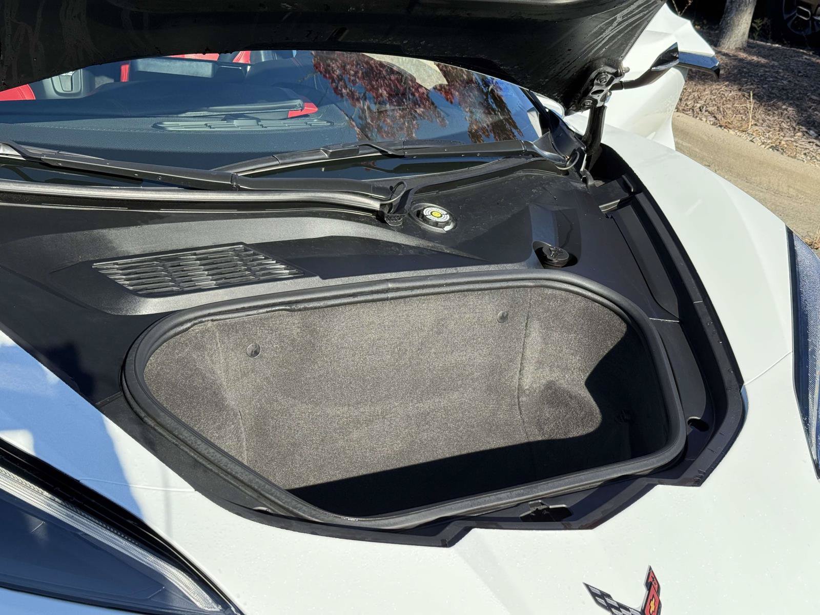 Used 2024 Chevrolet Corvette Stingray Premium Conv w/ Z51 Performance Package RWD image 28