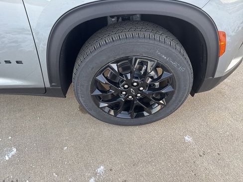 New 2025 Chevrolet Traverse LT w/ Midnight/Sport Edition image 59