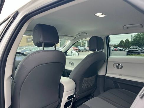 Certified 2024 Hyundai Ioniq 5 SEL RWD image 9
