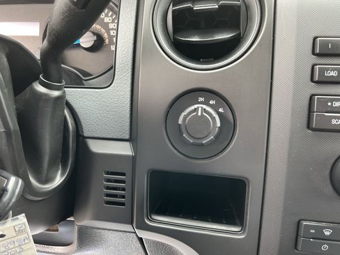 Used 2013 Ford F150 STX w/ Mid Equipment Group image 19