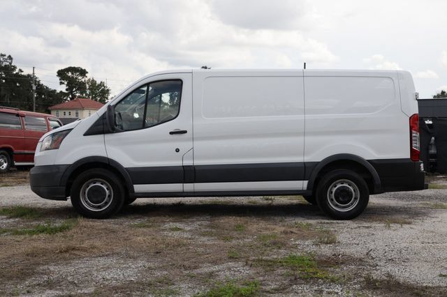 Used 2018 Ford Transit 150 130 Low Roof RWD image 4