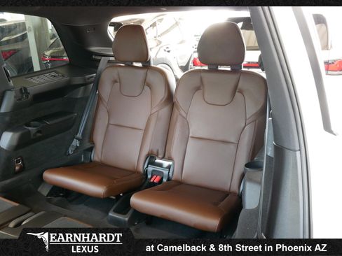 Used 2019 Volvo XC90 T6 Momentum AWD/4WD image 4