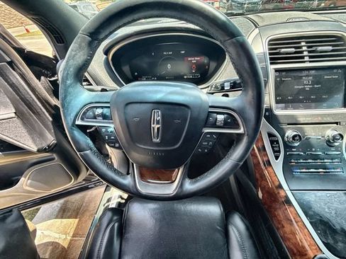 Used 2020 Lincoln Nautilus Reserve w/ Equipment Group 201A AWD/4WD image 14