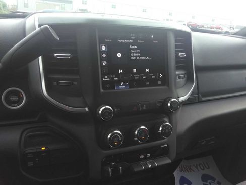 Used 2024 RAM 2500 Big Horn AWD/4WD image 7