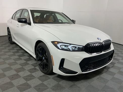 New 2026 BMW 330i Sedan w/ M Sport Package image 4