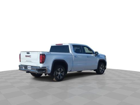 New 2026 GMC Sierra 1500 SLT AWD/4WD image 8