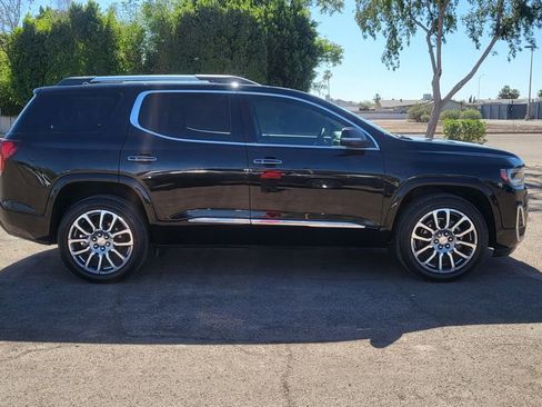 Used 2023 GMC Acadia Denali w/ Denali Ultimate Package AWD/4WD image 10