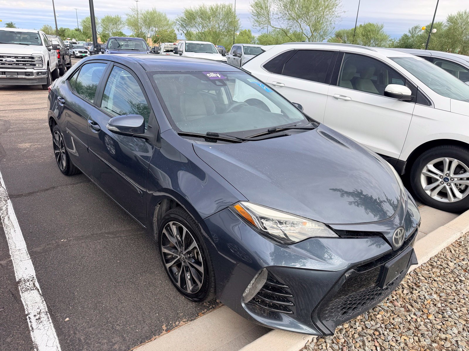 Used 2017 Toyota Corolla XSE w/ Body Protection Package FWD image 4