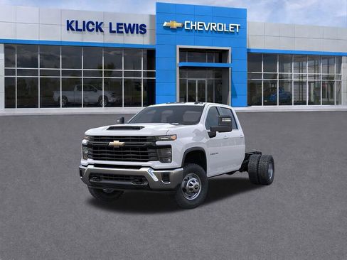 New 2025 Chevrolet Silverado 3500 W/T w/ WT Convenience Package image 8