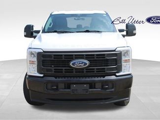 Used 2023 Ford F350 XL w/ FX4 Off-Road Package AWD/4WD video 2