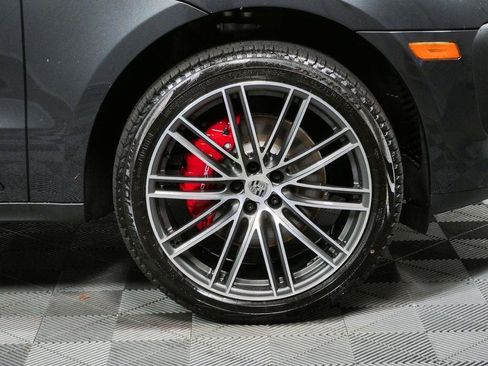 New 2026 Porsche Macan S AWD/4WD image 40