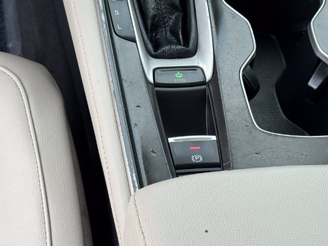 Used 2018 Honda Accord EX-L image 19