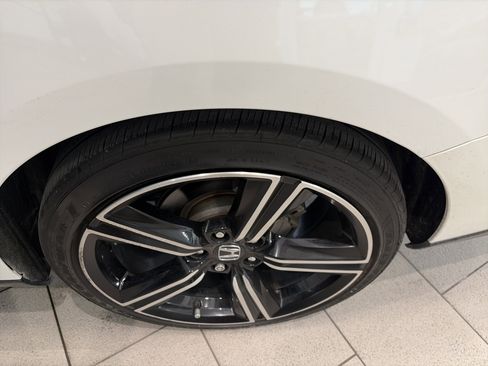 Used 2023 Honda Accord Sport image 14