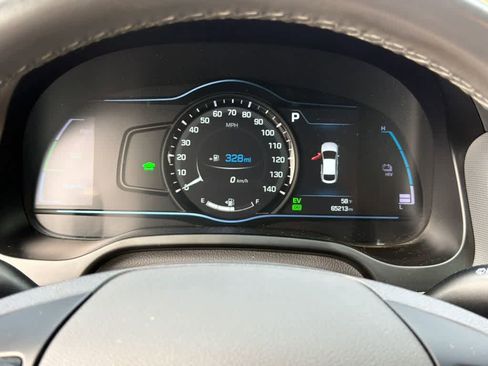 Used 2019 Hyundai Ioniq Limited image 24