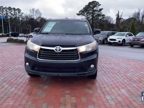 Used 2015 Toyota Highlander Plus image 4
