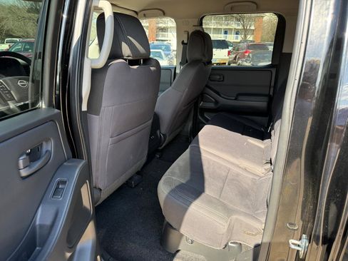 Used 2022 Nissan Frontier S w/ Technology Package image 24