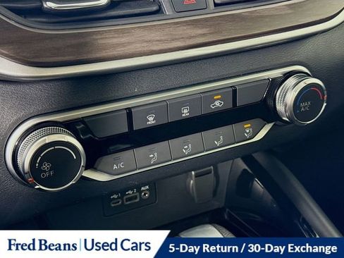 Used 2023 Nissan Altima 2.5 SV image 17