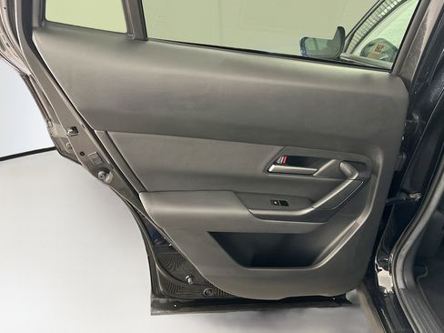 Used 2025 MAZDA CX-50 AWD 2.5 S w/ Premium Package image 28