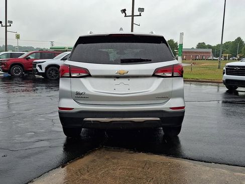 Used 2022 Chevrolet Equinox Premier FWD image 5