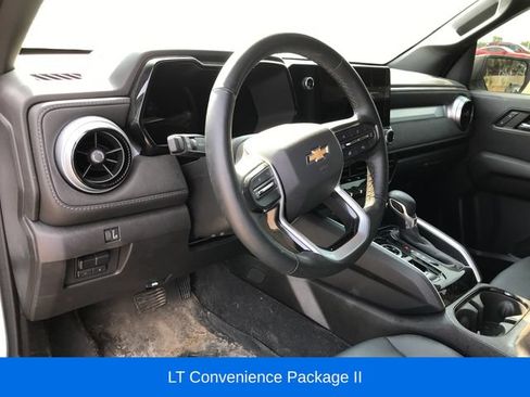Used 2024 Chevrolet Colorado LT w/ LT Convenience Package III AWD/4WD image 4