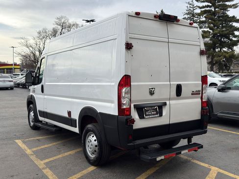 Used 2021 RAM ProMaster 1500 w/ Interior LED Lighting Group FWD image 6