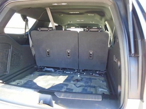 Used 2022 Chevrolet Suburban High Country w/ Max Trailering Package AWD/4WD image 30