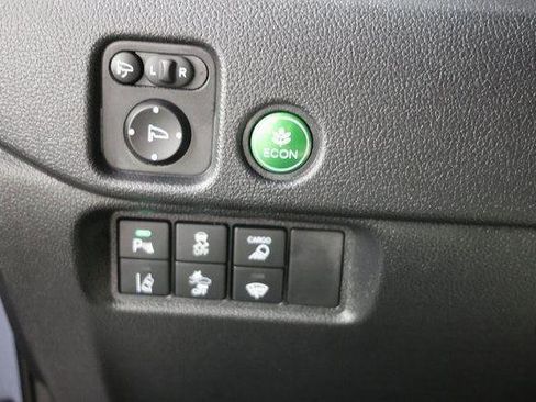 Used 2025 Honda Ridgeline TrailSport image 22