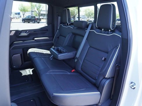 New 2026 GMC Sierra 1500 AT4X AWD/4WD image 11