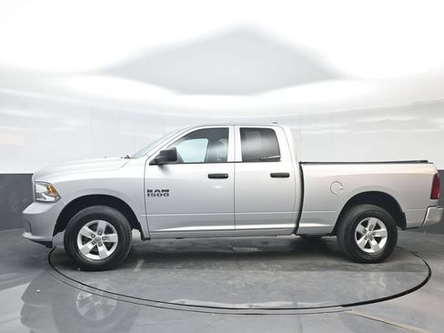 Used 2018 RAM 1500 Express AWD/4WD image 3