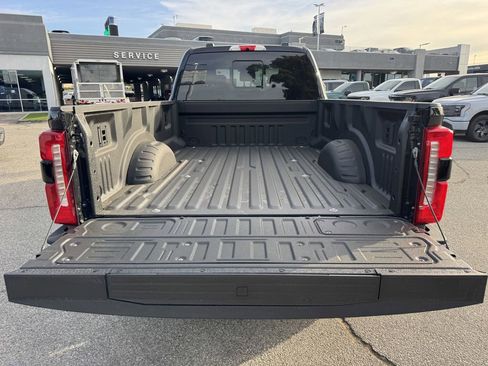 New 2026 Ford F350 Lariat w/ Lariat Premium Package AWD/4WD image 11