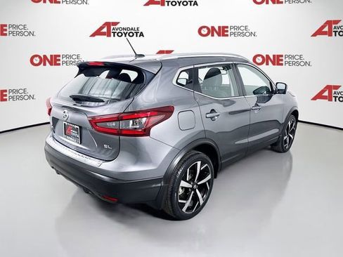 Used 2022 Nissan Rogue Sport SL w/ Premium Package image 7