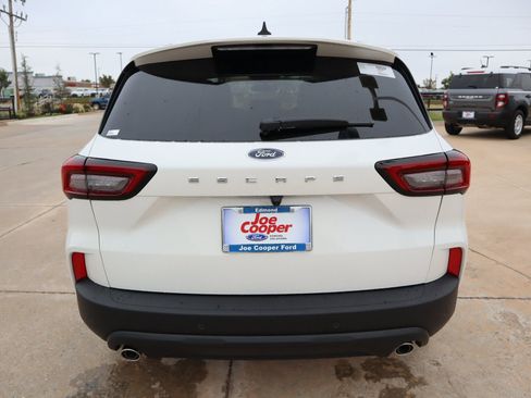 New 2026 Ford Escape ST-Line w/ Tech Pack #1 FWD image 22