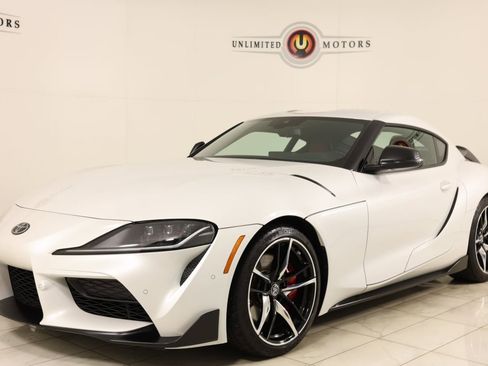 Used 2020 Toyota Supra image 5