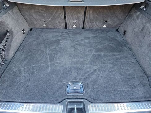 Used 2021 Mercedes-Benz GLC 300 4MATIC image 24