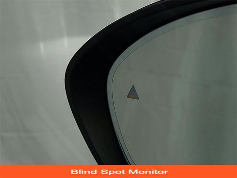 Used 2018 Alfa Romeo Stelvio AWD image 14