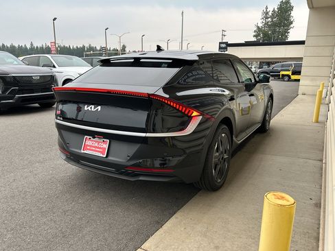 New 2025 Kia EV6 Light image 4
