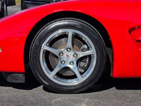 Used 2003 Chevrolet Corvette Convertible w/ Preferred Equipment Group1 RWD image 11