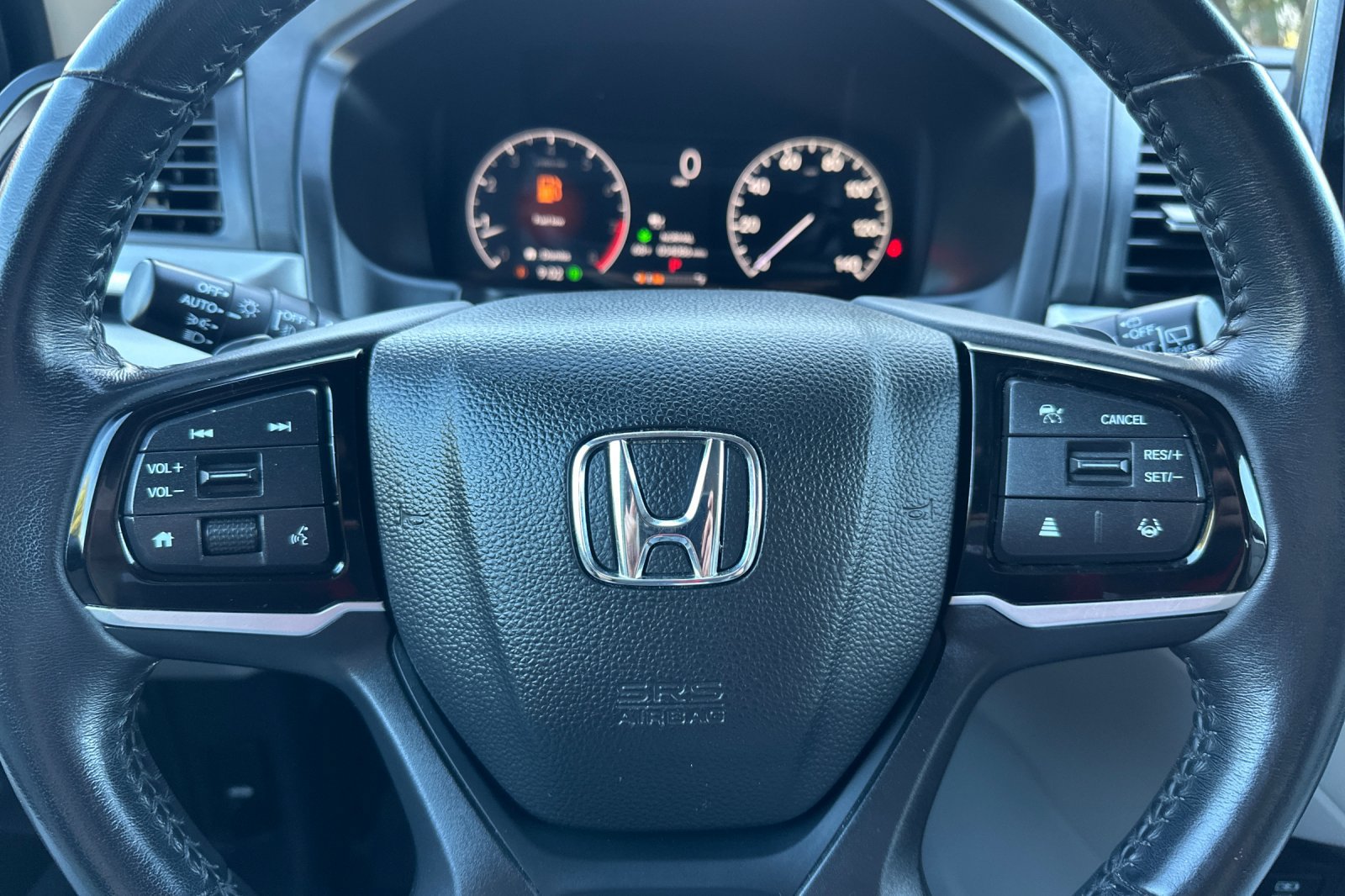 Used 2025 Honda Odyssey EX-L image 35